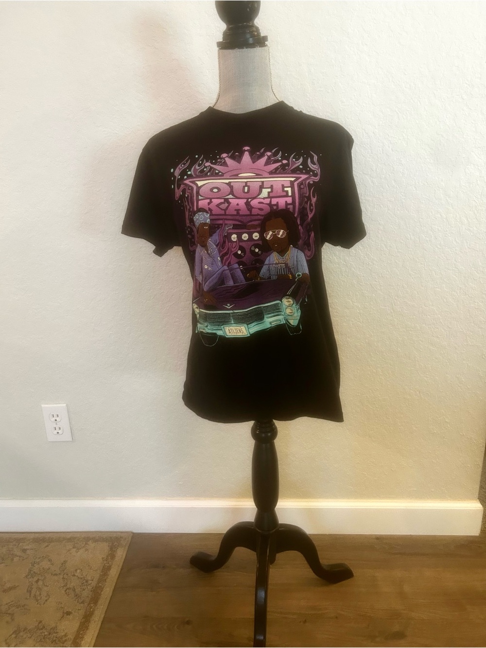 Cute OutKast T-Shirt
